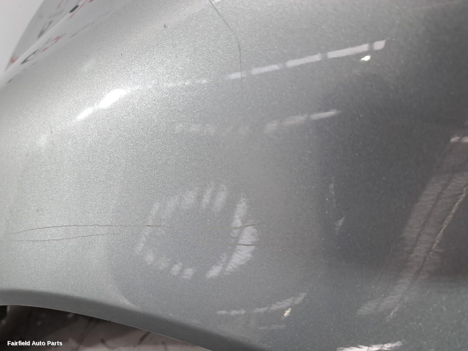 2006-2009 Volvo S70/v70/c70 Left Guard