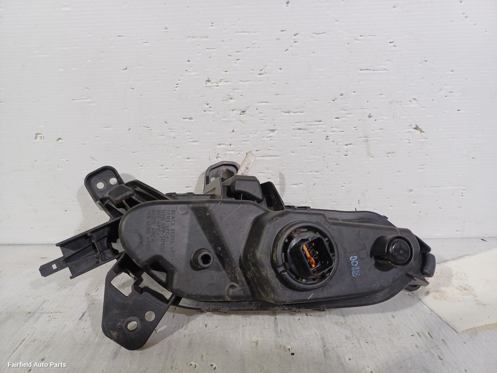 2017-2020 Hyundai I30 Right Indicator Fog Side