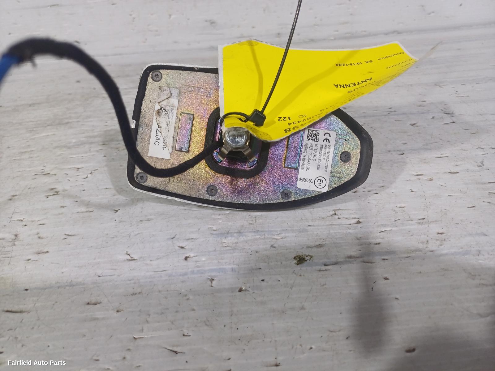 2018-2024 Ford Focus Antenna