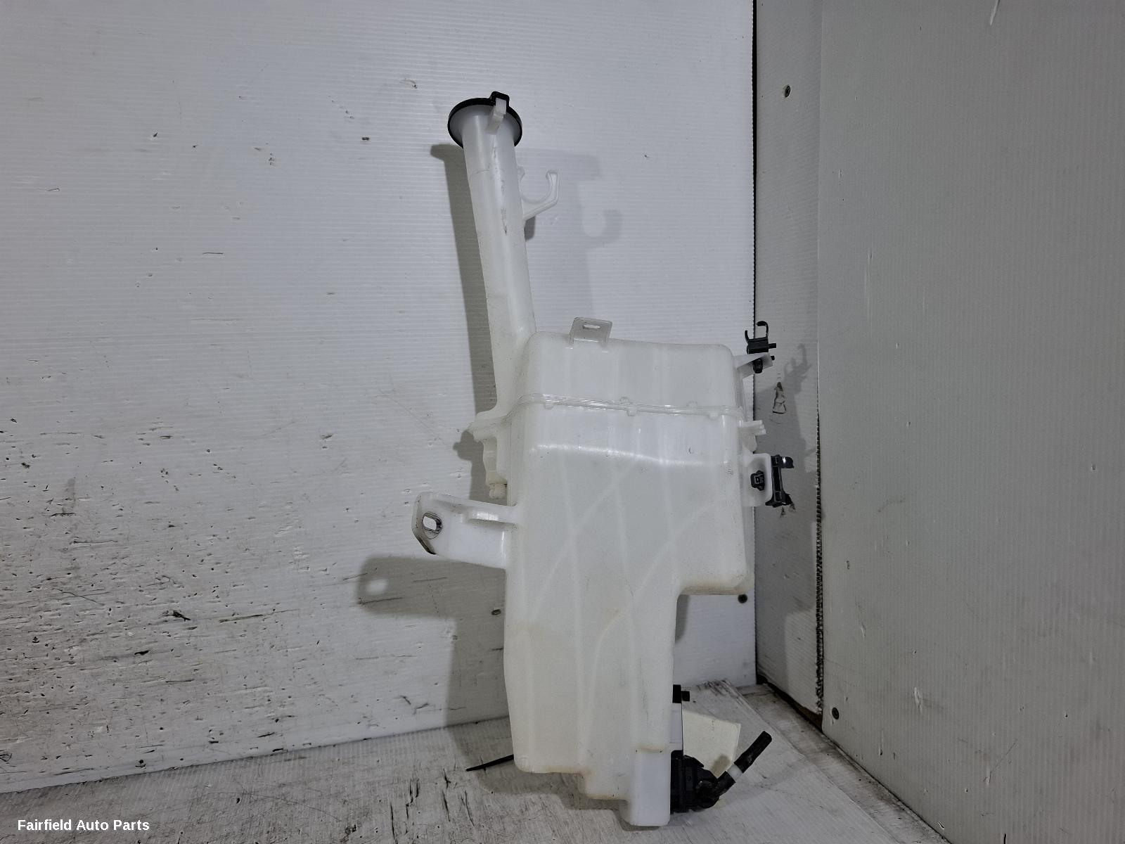 2020-2026 Toyota Yaris Cross Washer Bottle