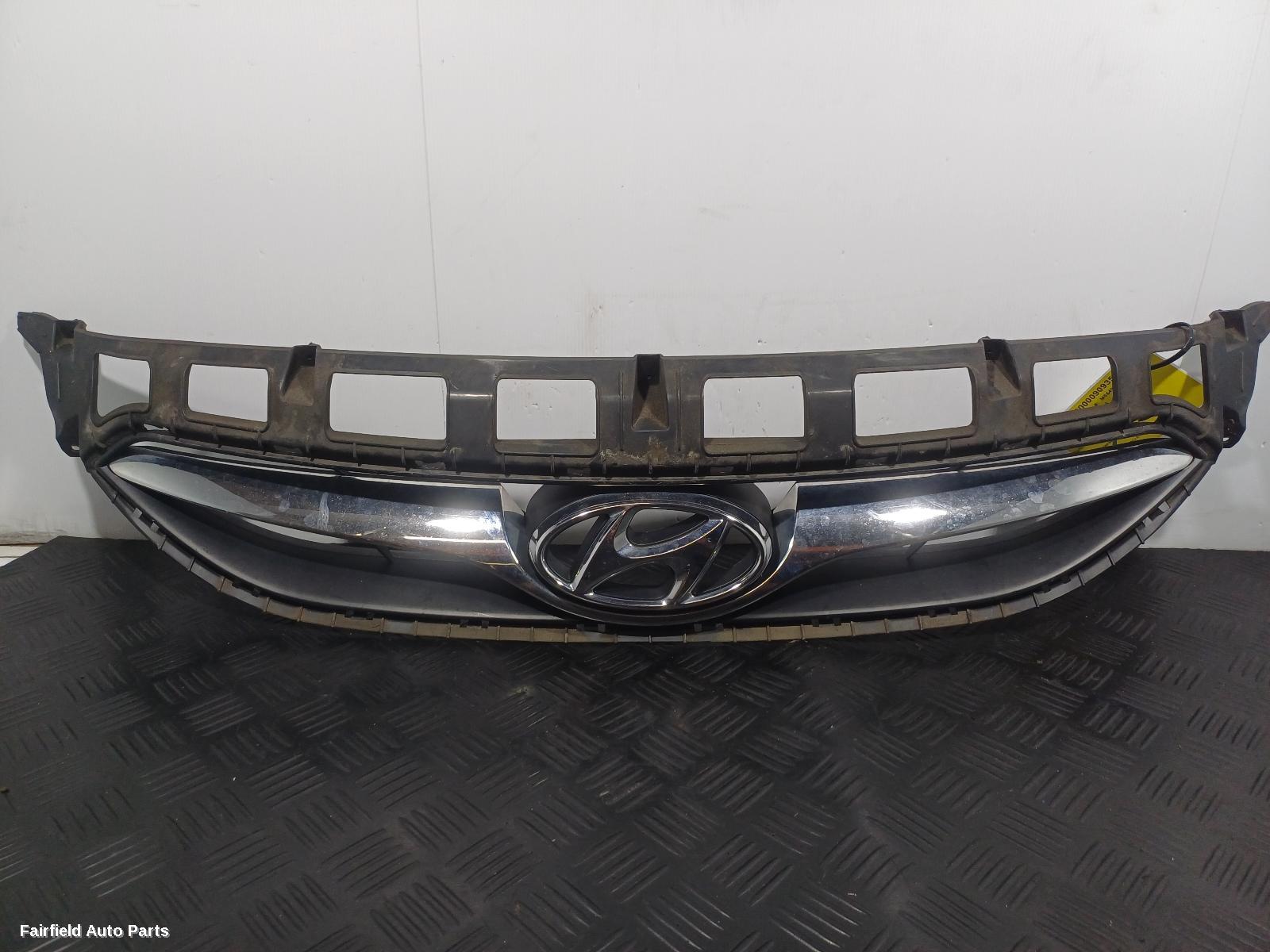 2011-2015 Hyundai I40 Grille