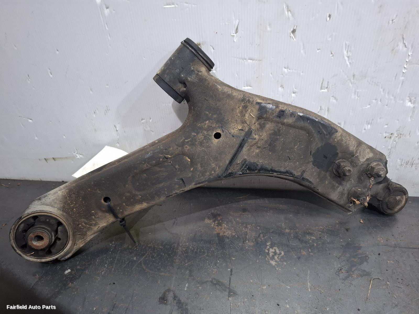 2015-2025 Ldv G10 Left Front Lower Control Arm