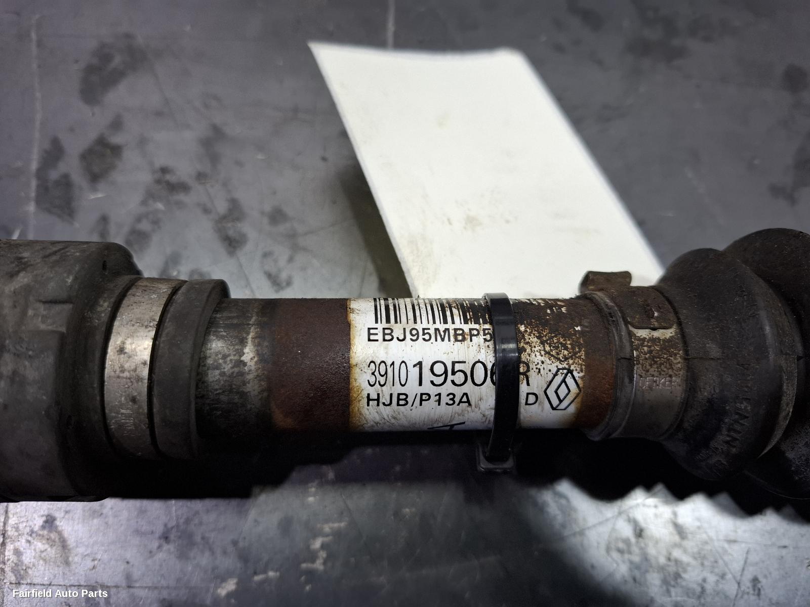 2020-2026 Nissan Juke Left Driveshaft