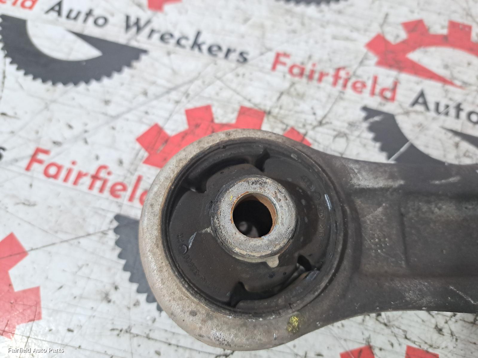 2011-2015 Hyundai I40 Right Front Lower Control Arm