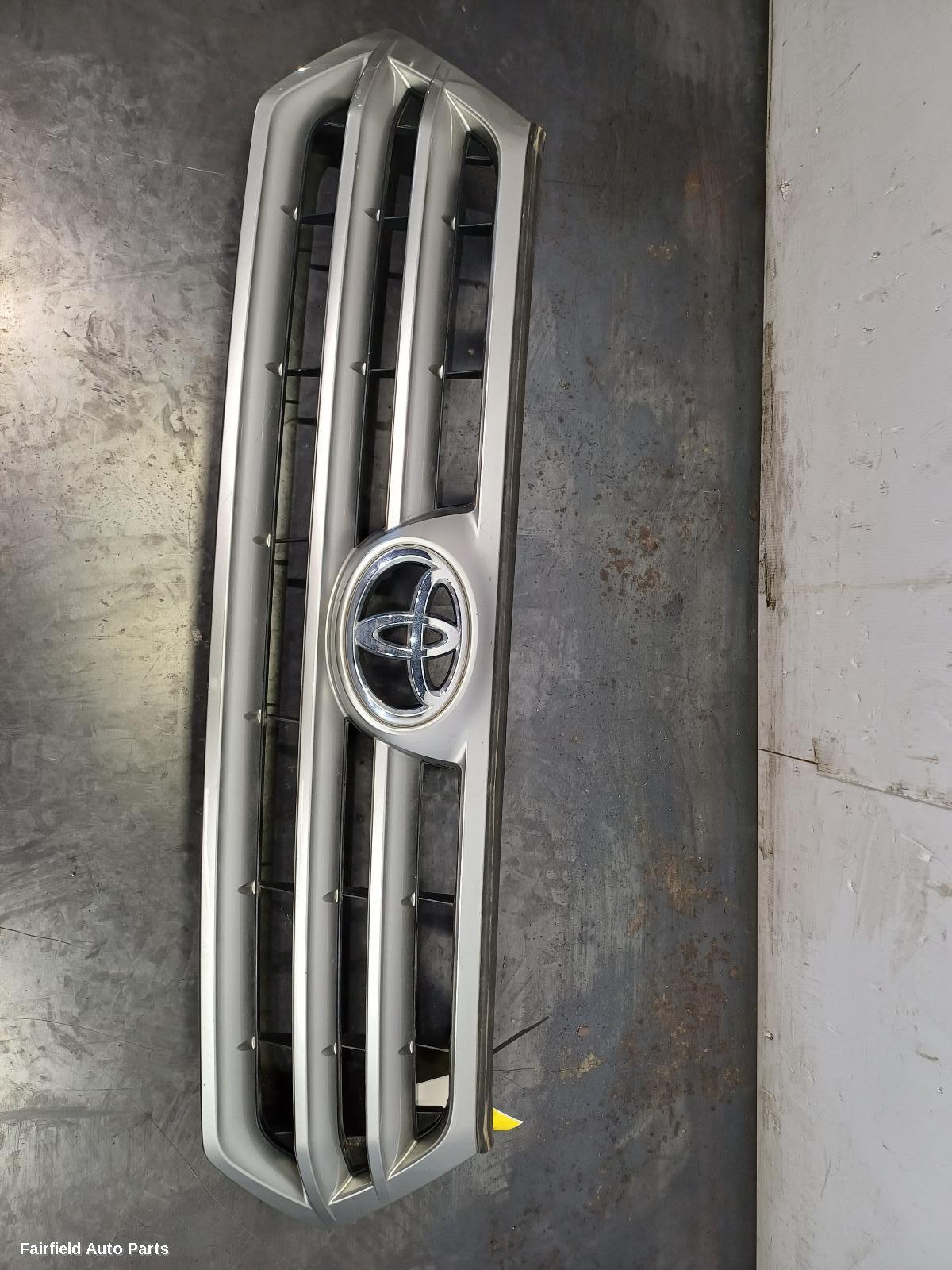 2010-2014 Toyota Kluger Grille