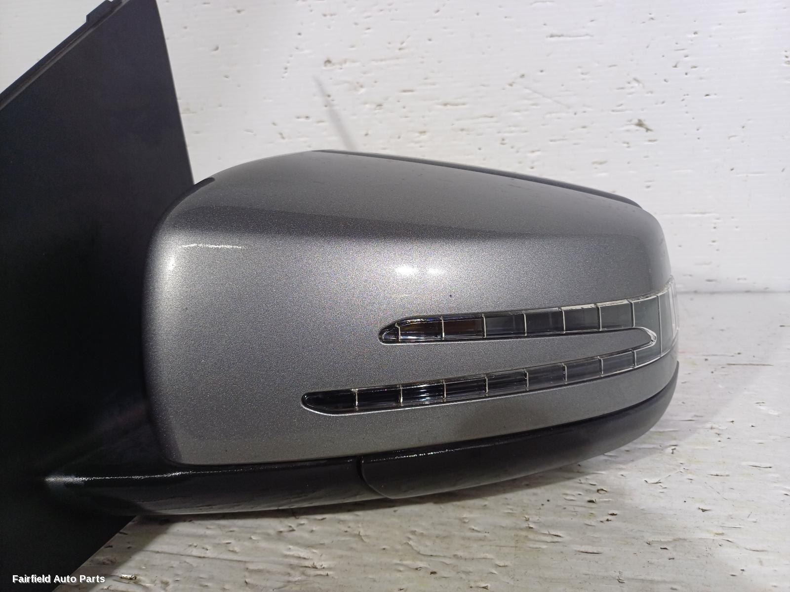 2014-2019 Mercedes B Class Left Door Mirror