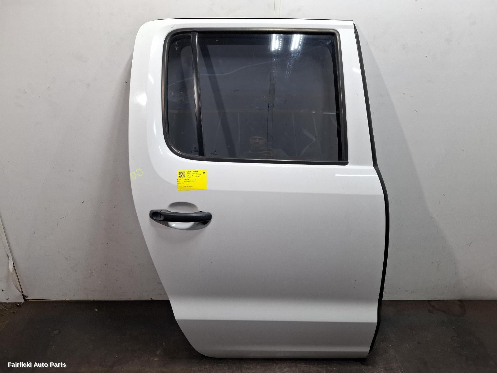 2010-2022 Volkswagen Amarok Right Rear Door Sliding