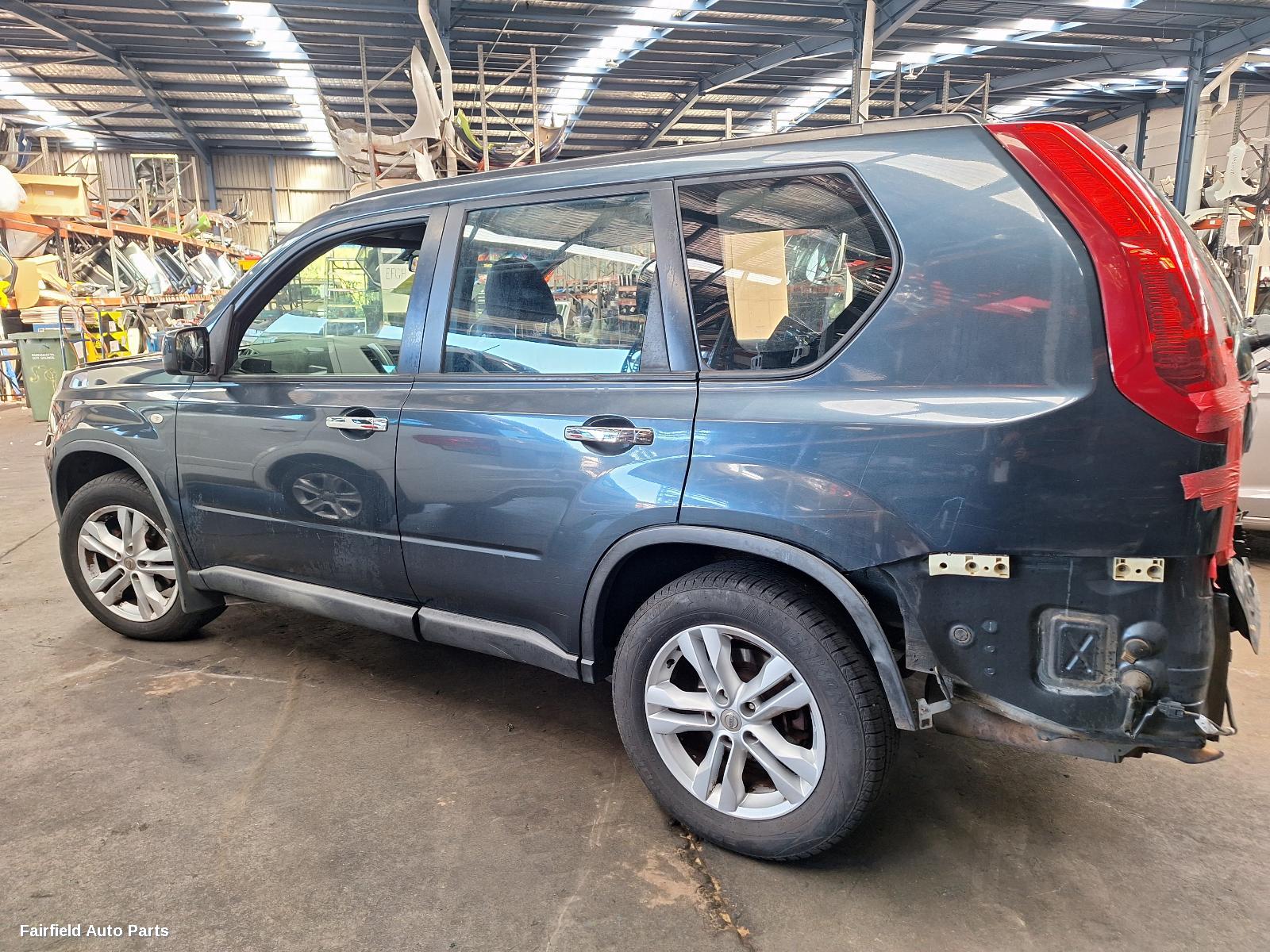 2010-2013 Nissan Xtrail Fan
