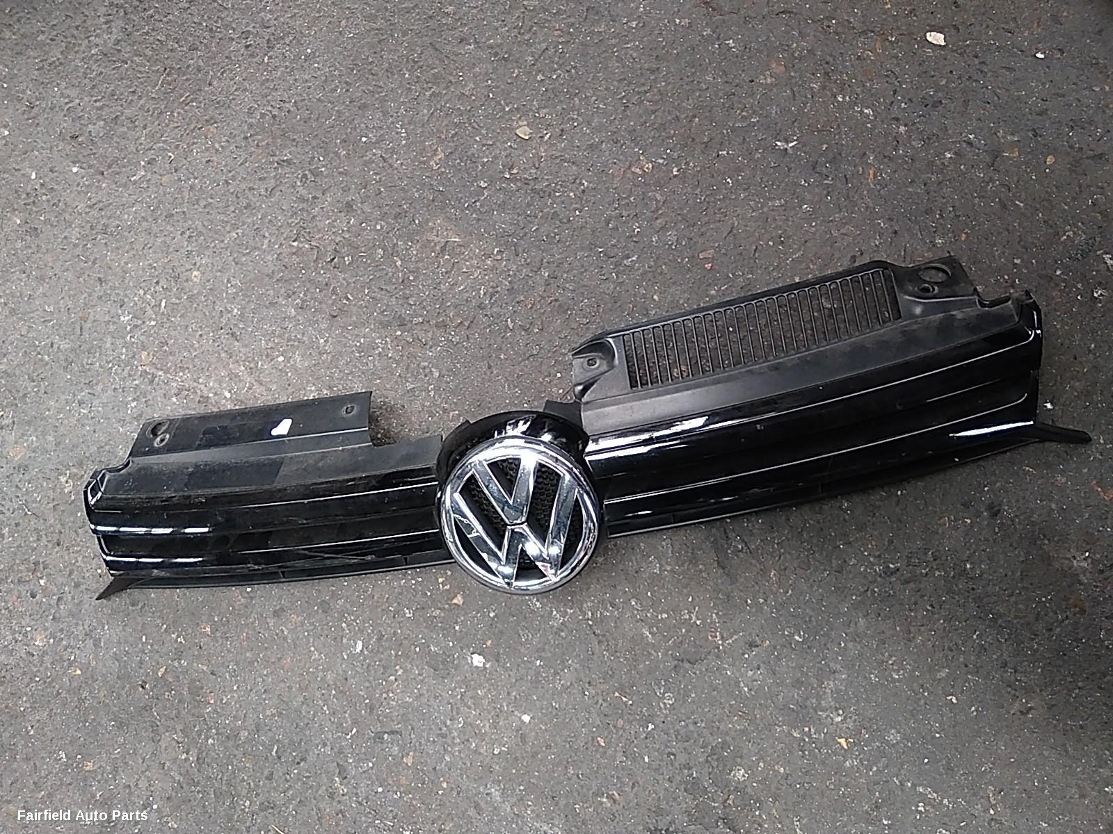 2008-2013 Volkswagen Golf Grille