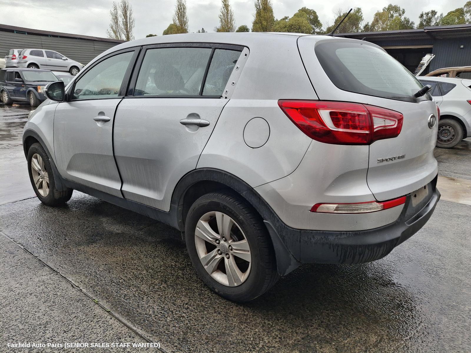 2010-2014 Kia Sportage Left Taillight