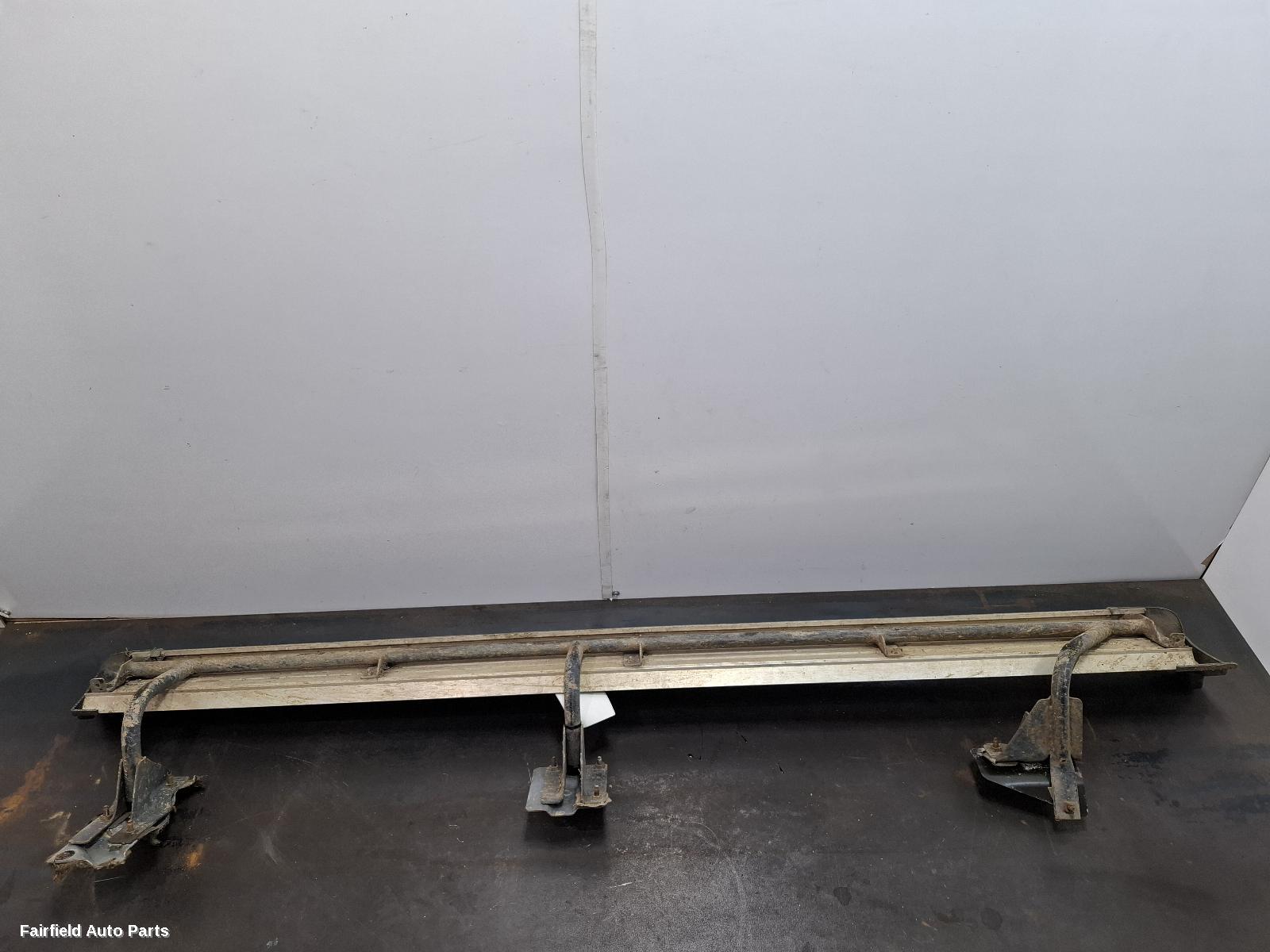 1997-2015 Nissan Navara Side Step Skirt