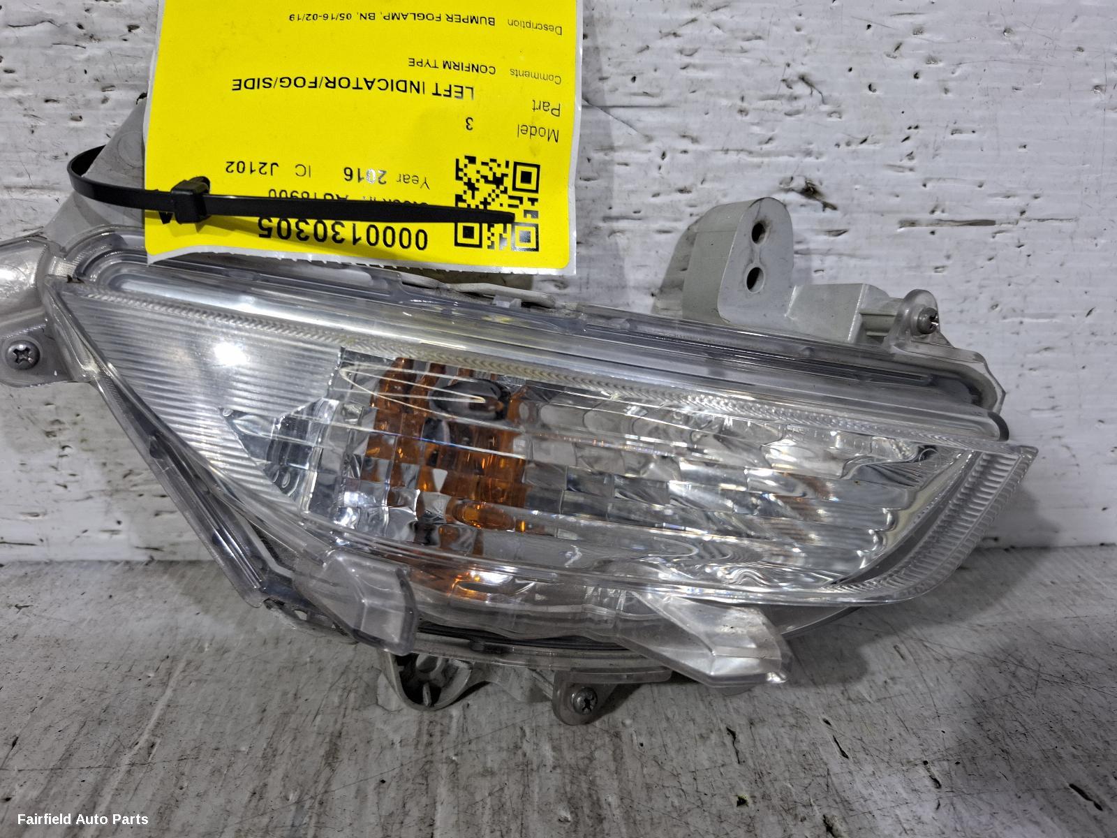 2016-2019 Mazda 3 Left Indicator Fog Side