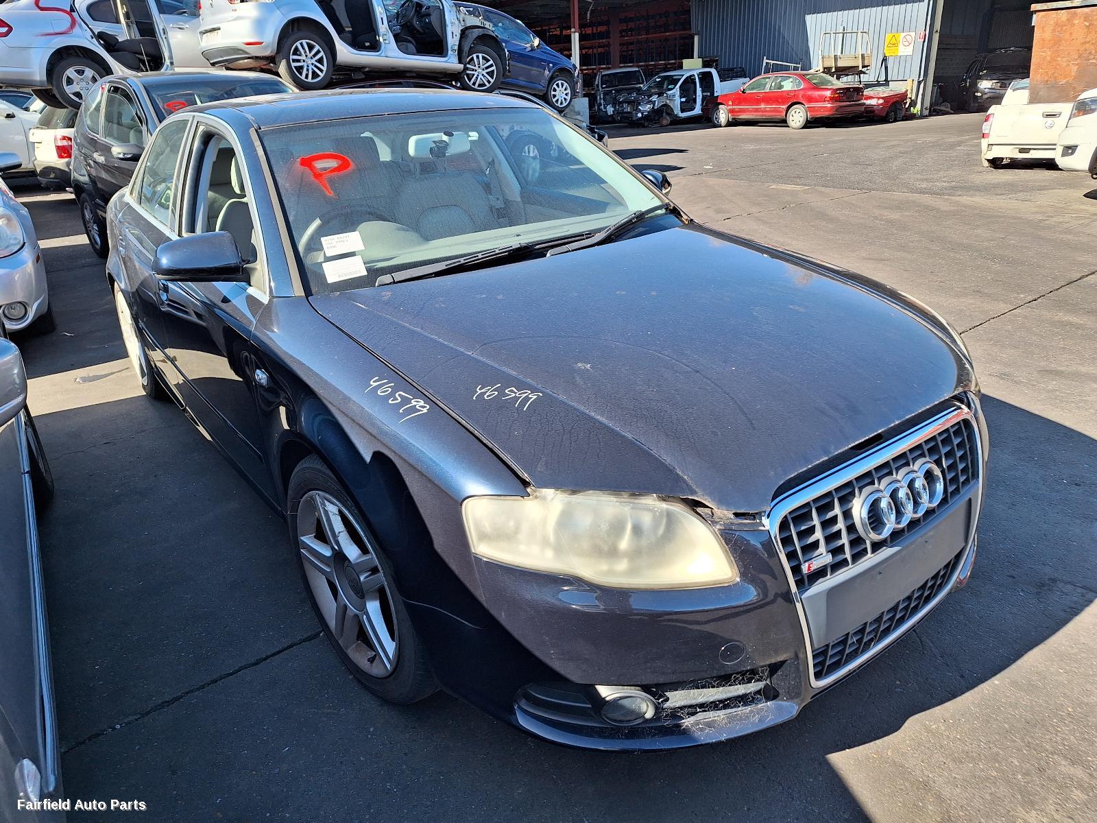 2004-2008 Audi A4 Right Front Door