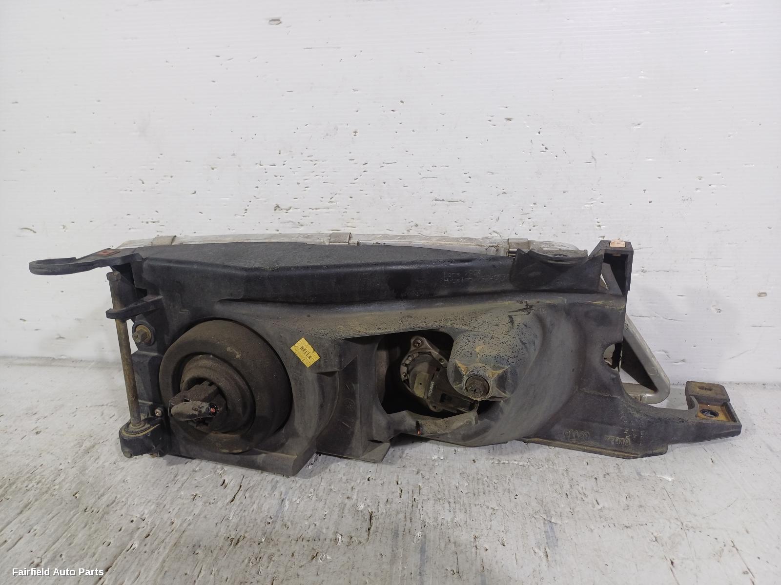 2000-2003 Toyota Avalon Left Headlamp