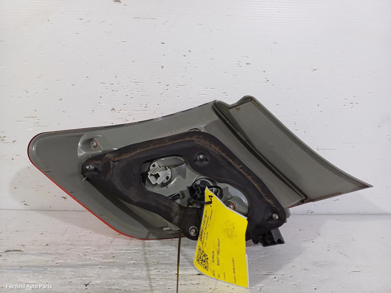 2012-2017 Toyota Aurion Right Taillight