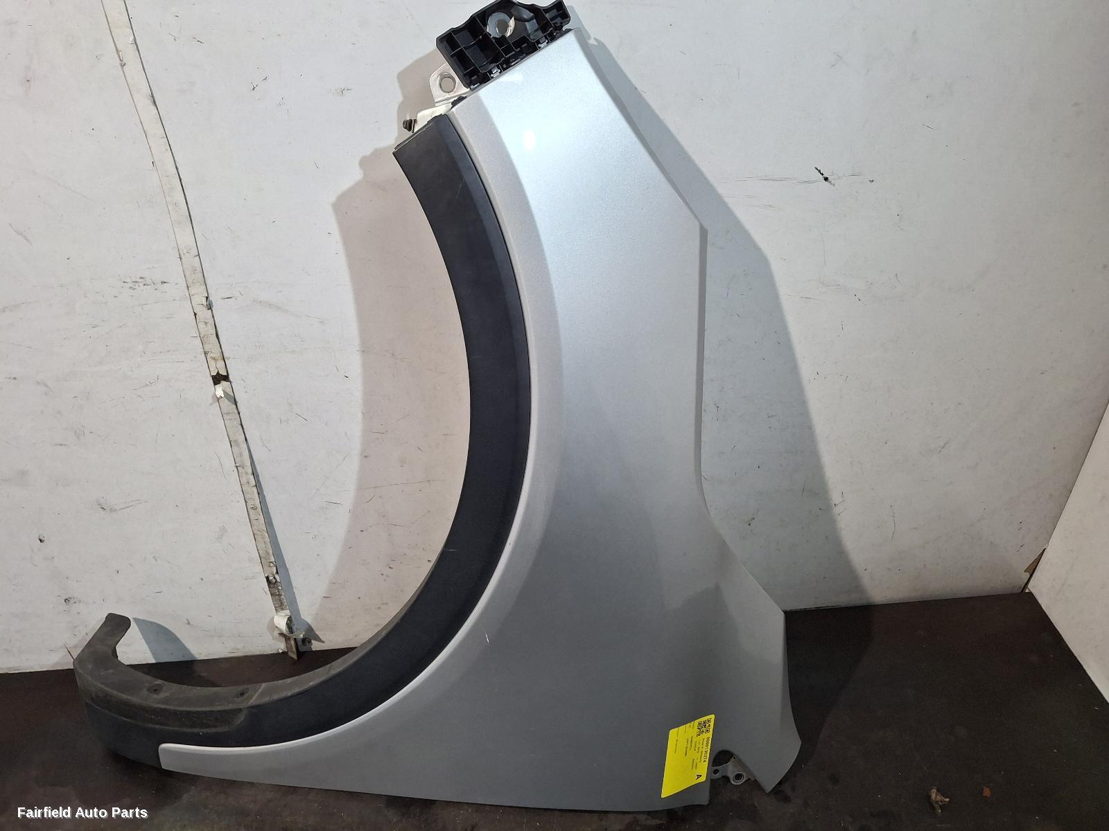 2015-2020 Kia Sorento Left Guard