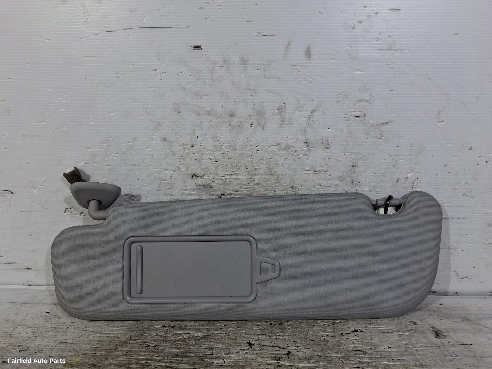 2007-2021 Hyundai Iload/imax Sunvisor