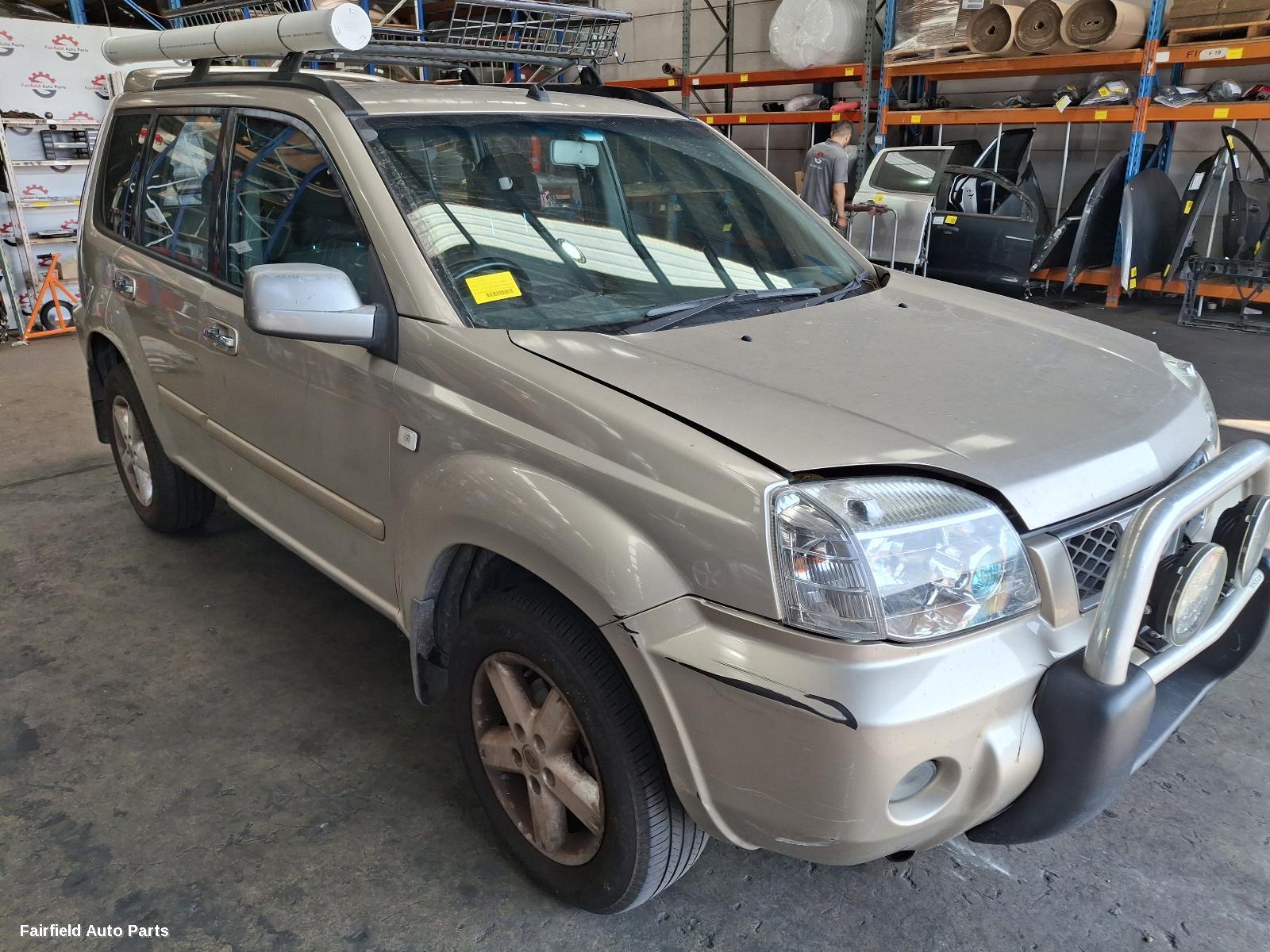 2003-2007 Nissan Xtrail Grille