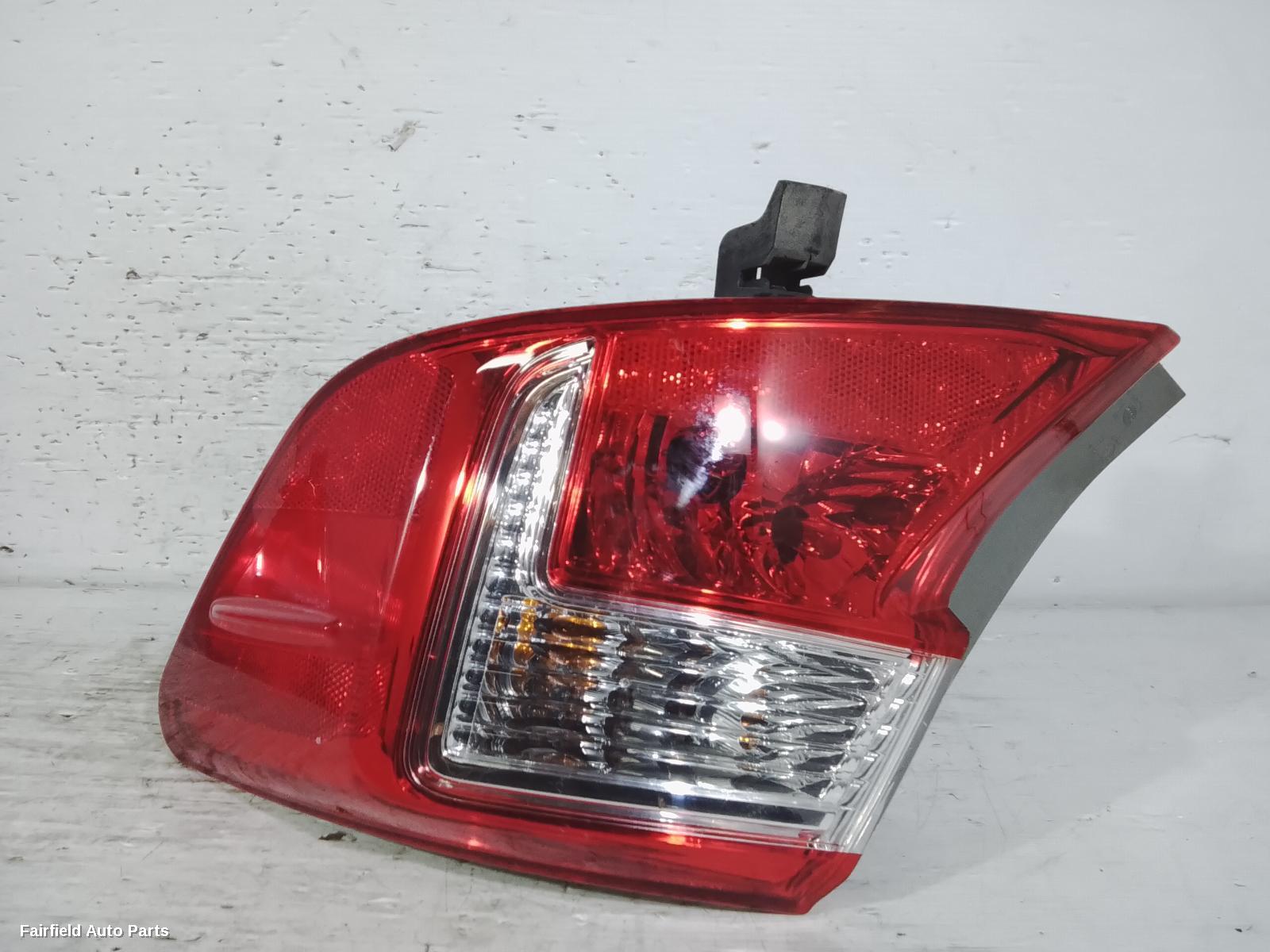 2011-2015 Toyota Camry Right Taillight