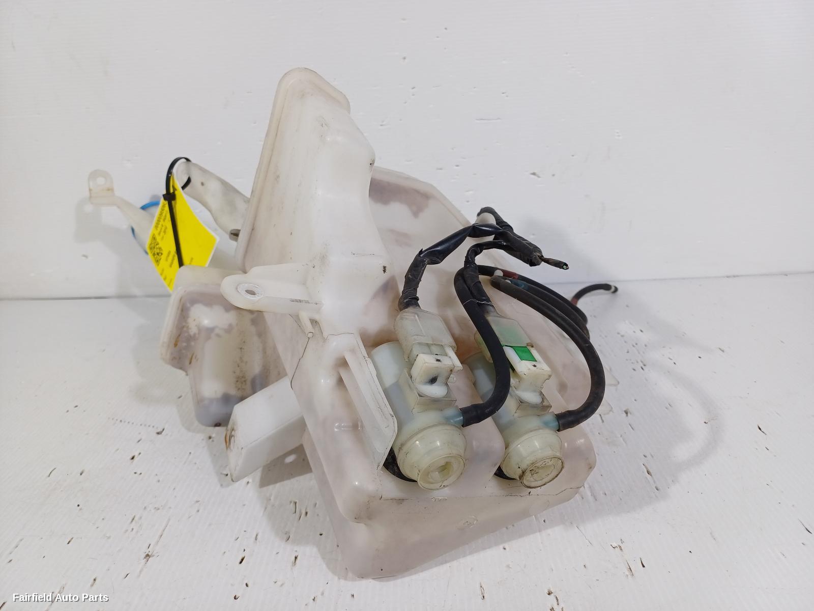 2012-2018 Suzuki Vitara Washer Bottle