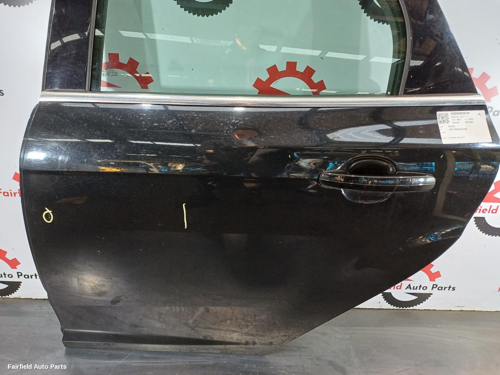 2011-2013 Ford Focus Left Rear Door Sliding