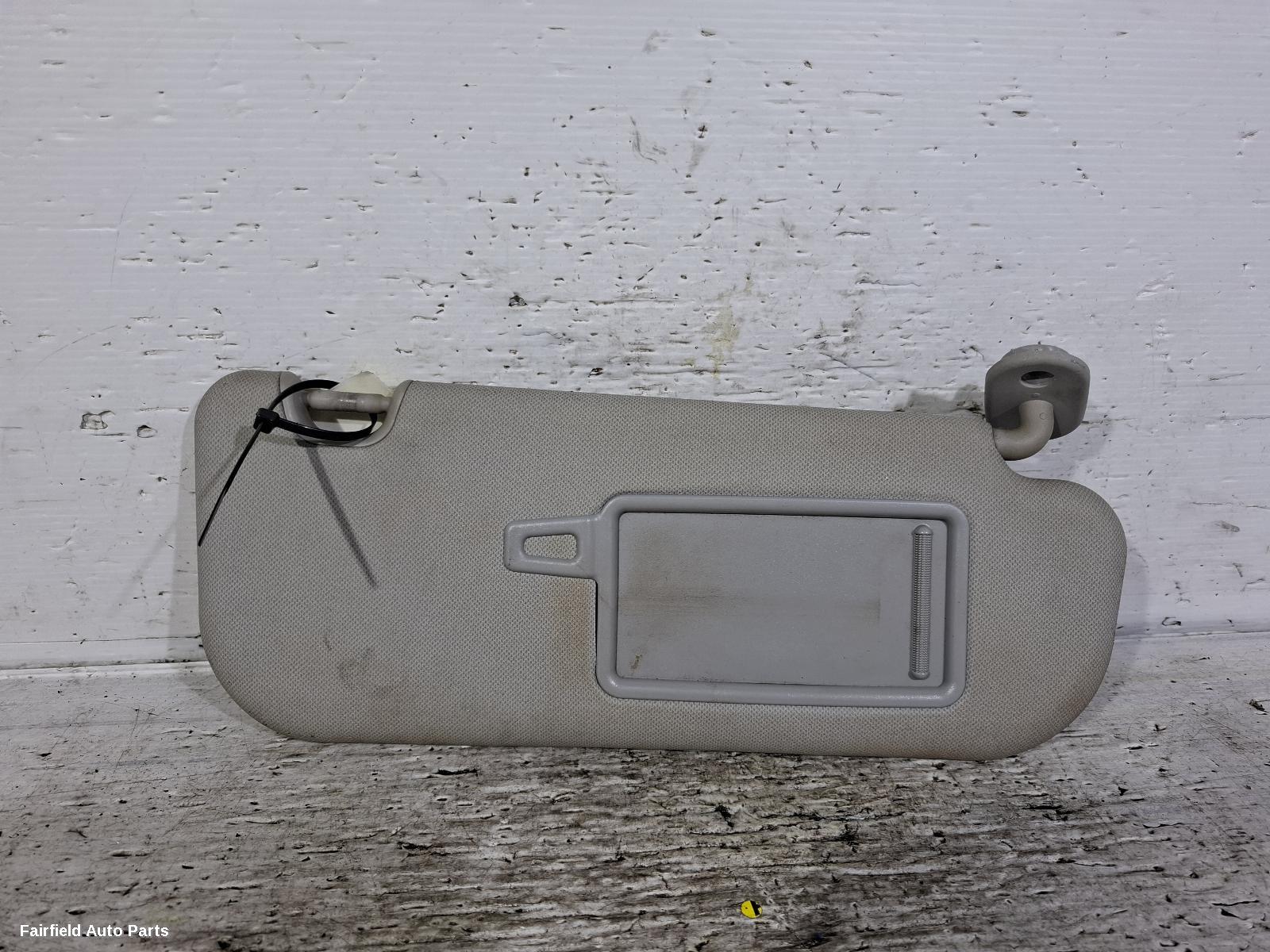 2012-2017 Hyundai I30 Sunvisor