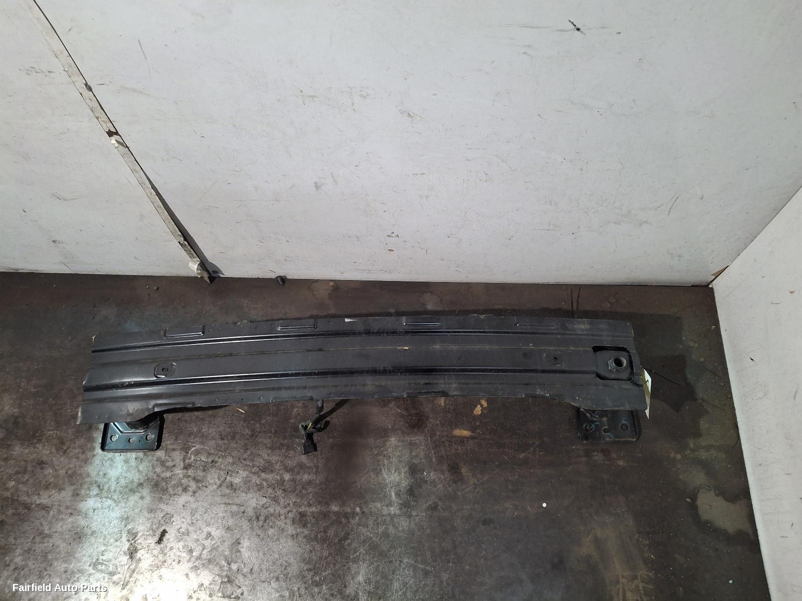 2023-2025 Mahindra Xuv700 F Bar Reinforc Brack