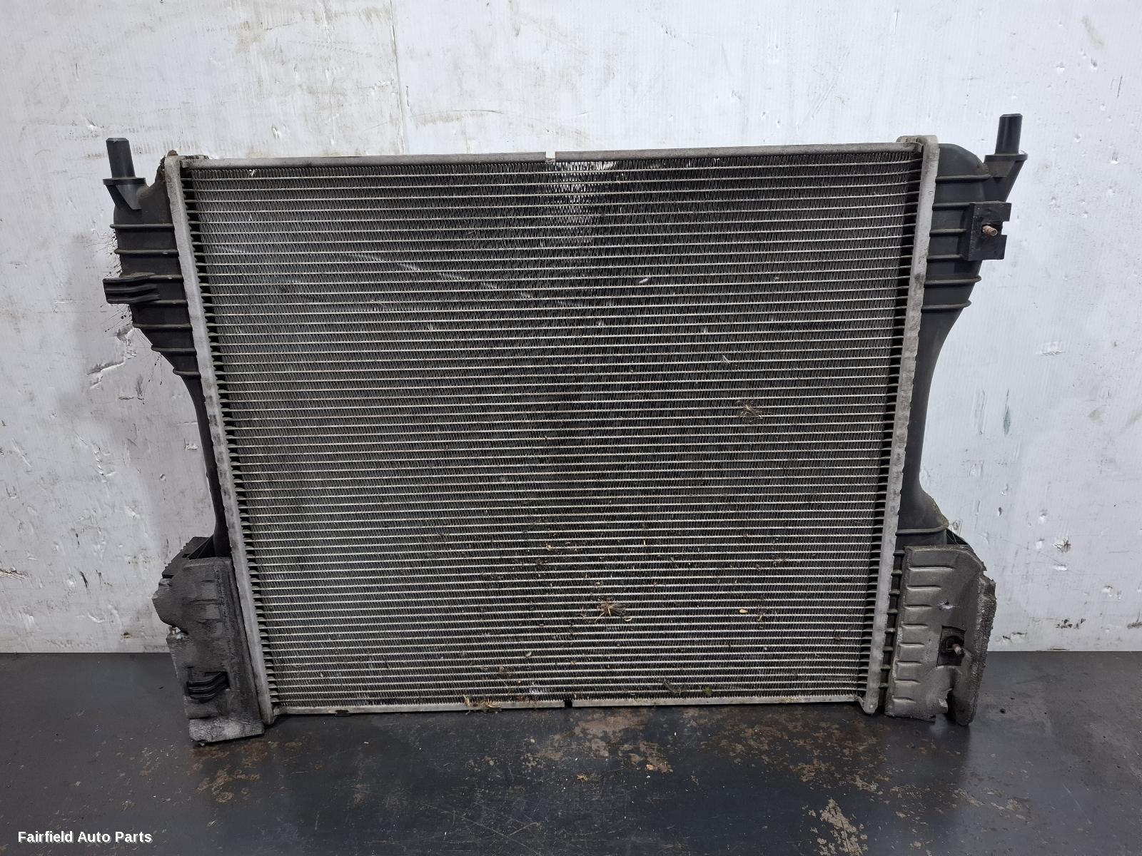 2008-2009 Jaguar Xf Radiator