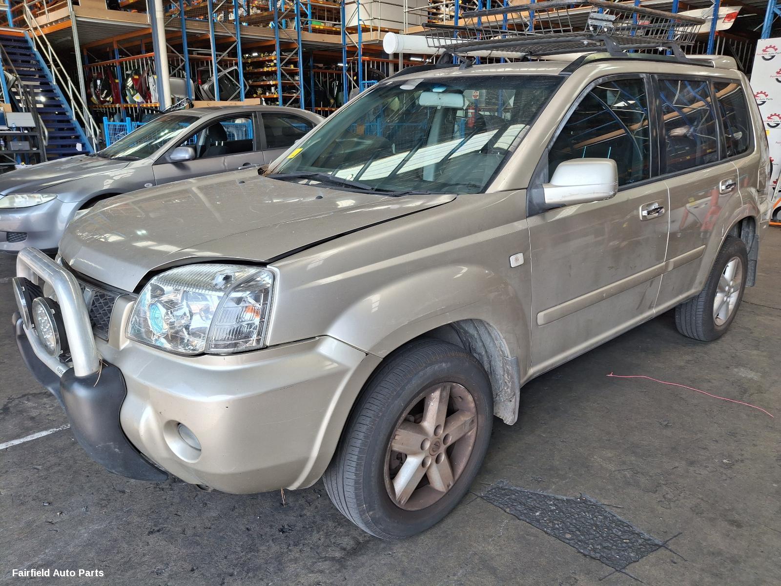 2003-2007 Nissan Xtrail Grille