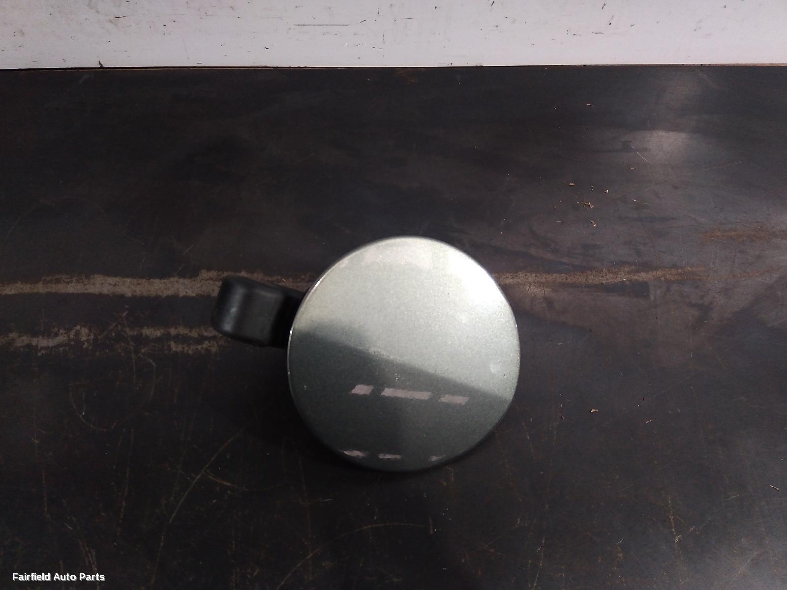 2013-2017 Holden Commodore Fuel Door   Filler