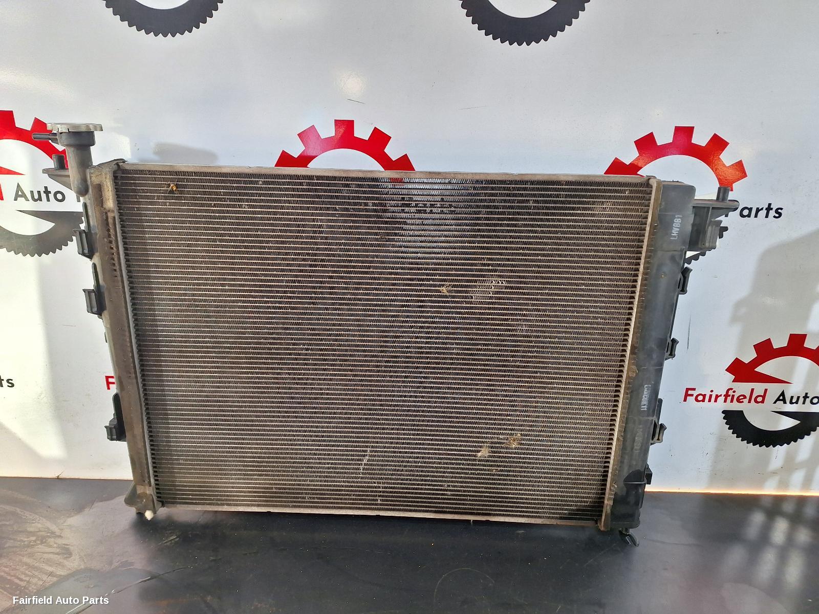 2013-2015 Kia Sportage Radiator