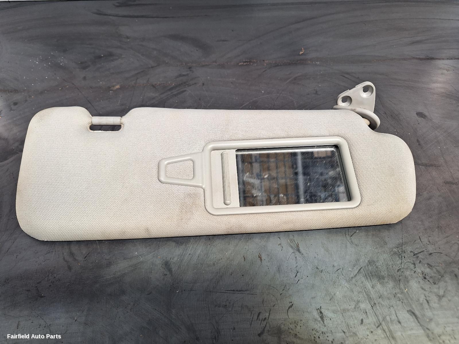 2010-2014 Hyundai I45 Sunvisor