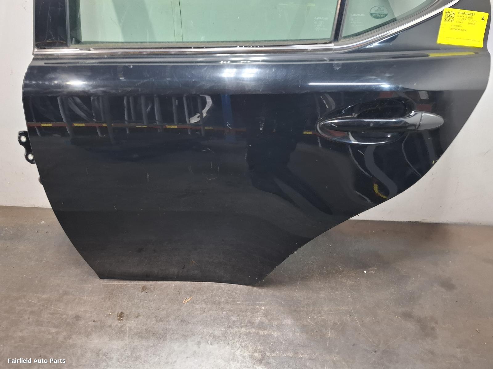 2005-2013 Lexus Is250/is250c Left Rear Door Sliding
