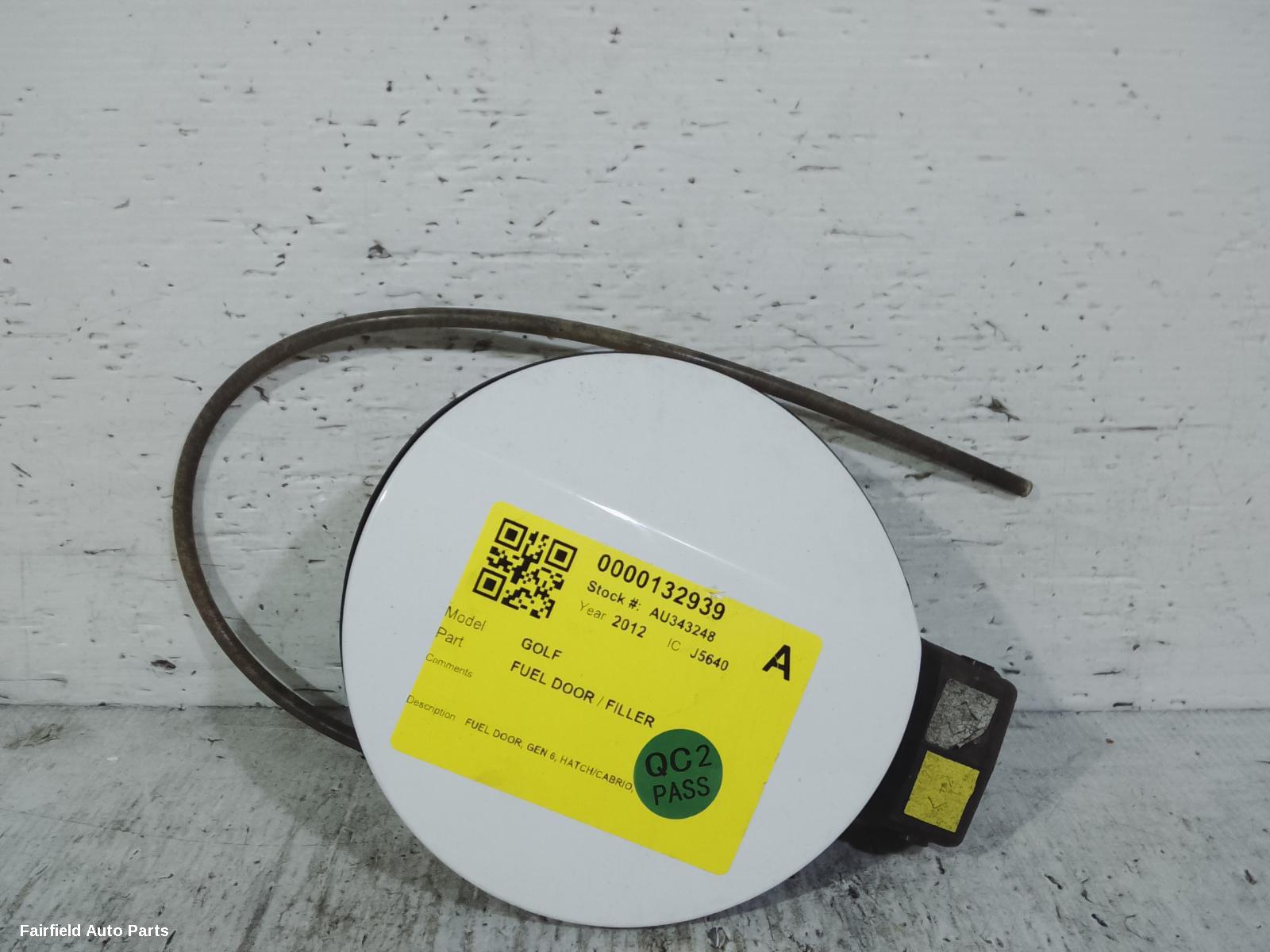2008-2013 Volkswagen Golf Fuel Door   Filler