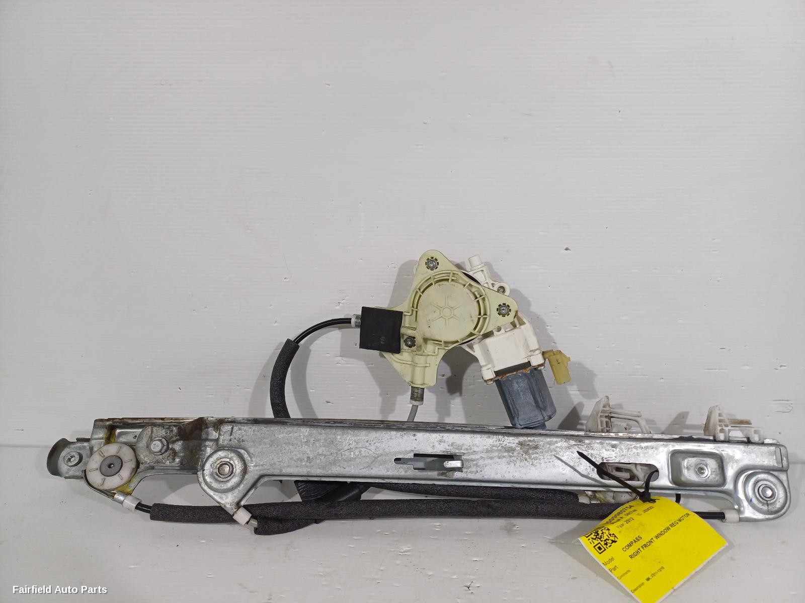 2011-2016 Jeep Compass Right Front Window Reg Motor