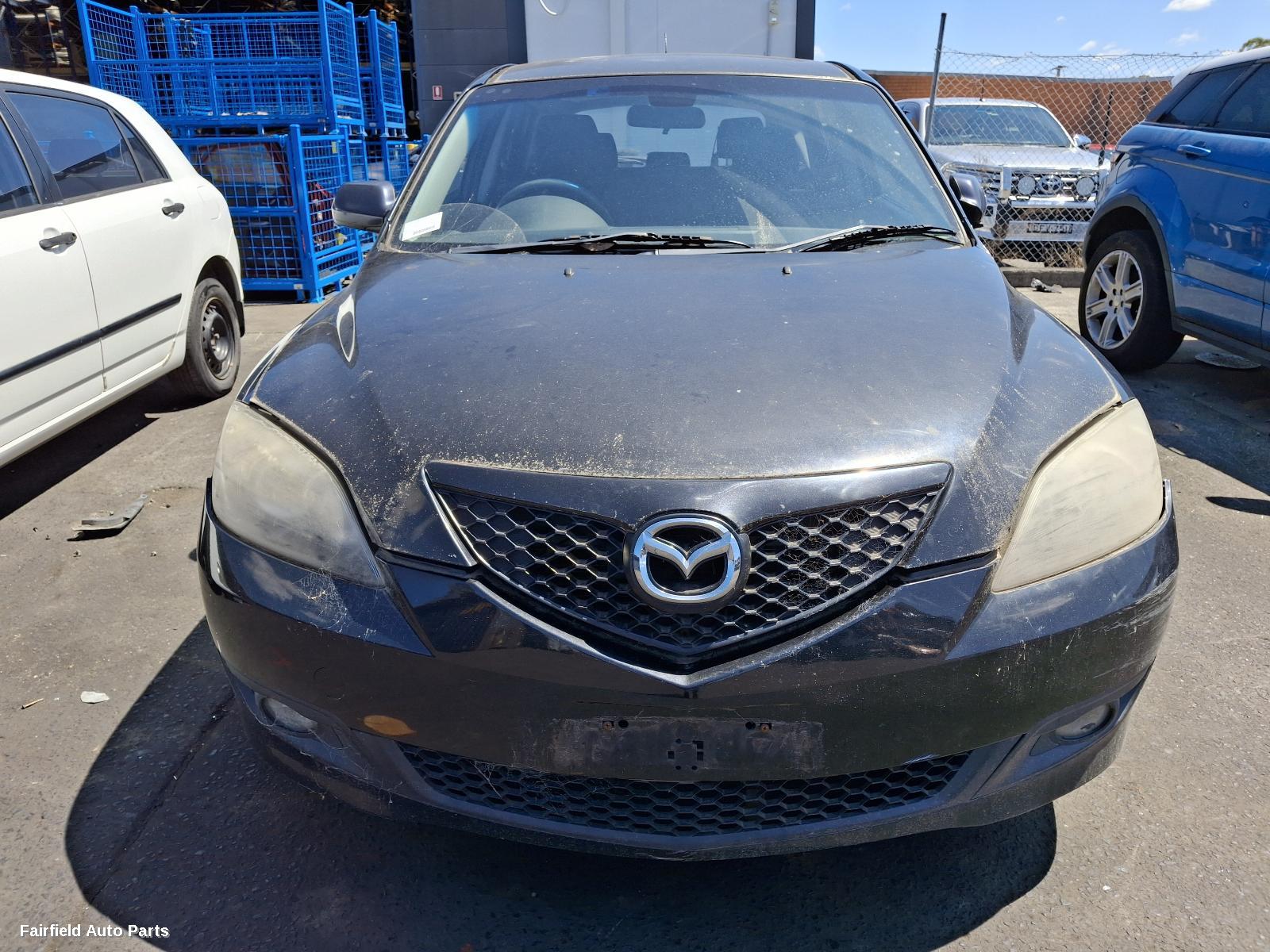 2007 Mazda 3 Left Guard
