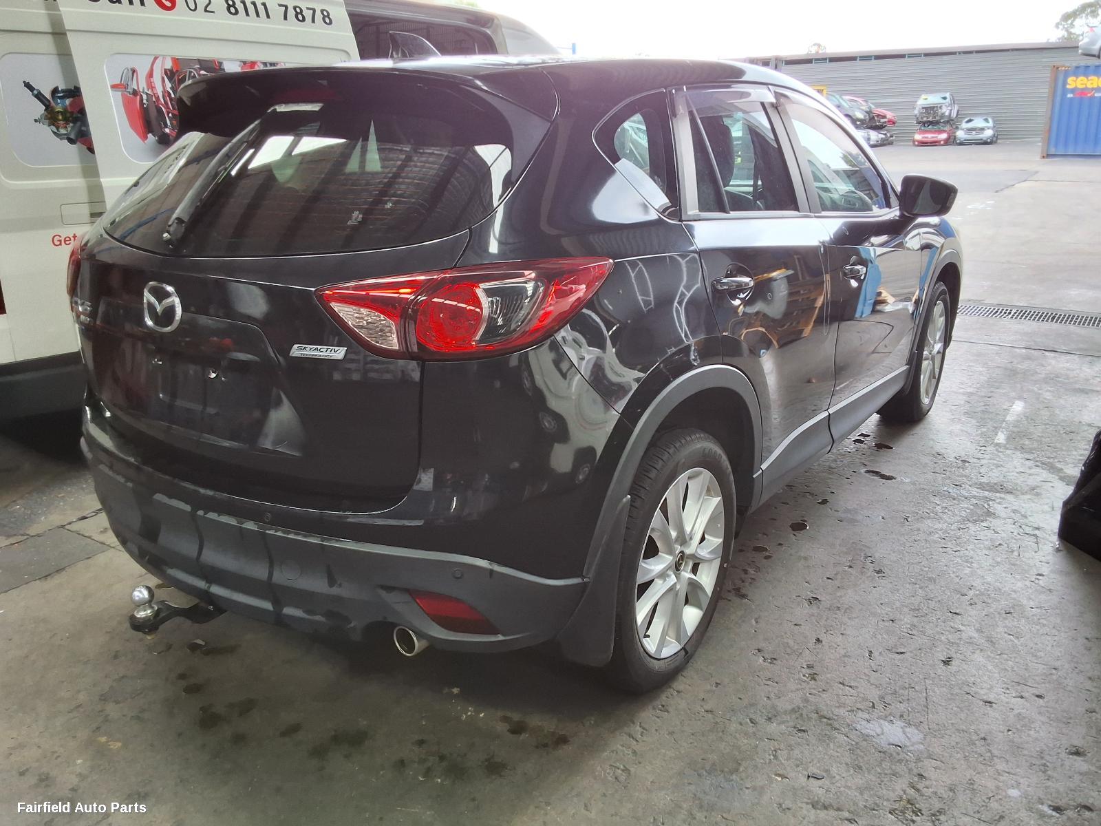 2012-2016 Mazda Cx5 Left Rear Door Sliding