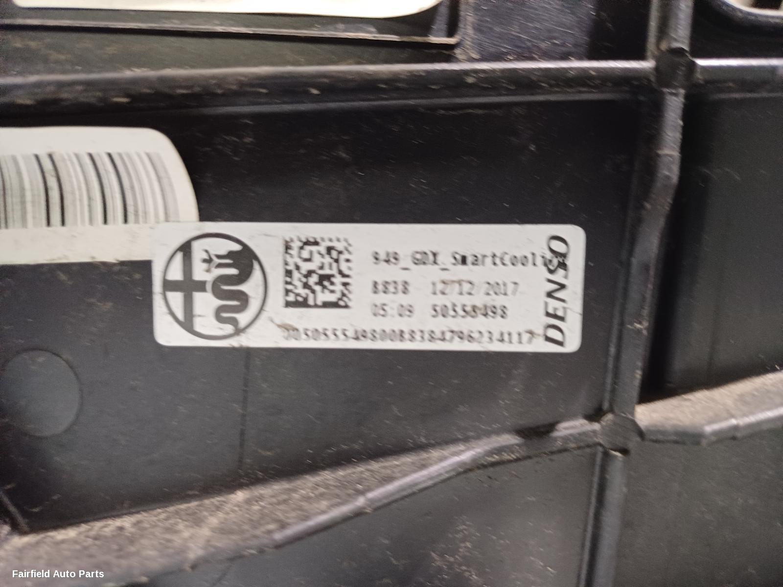 2018-2021 Alfa Romeo Stelvio Fan