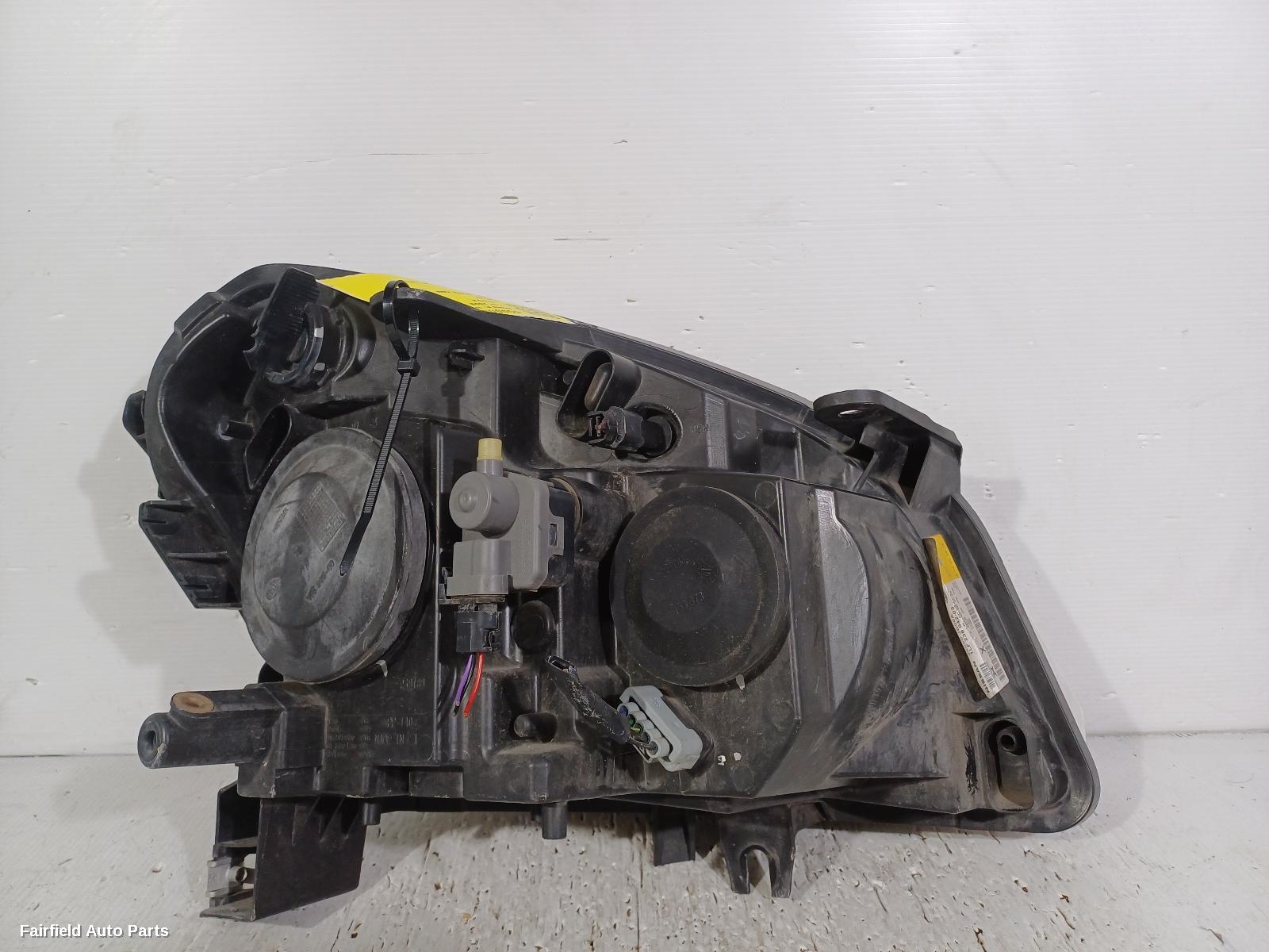 2007-2010 Nissan Dualis Left Headlamp