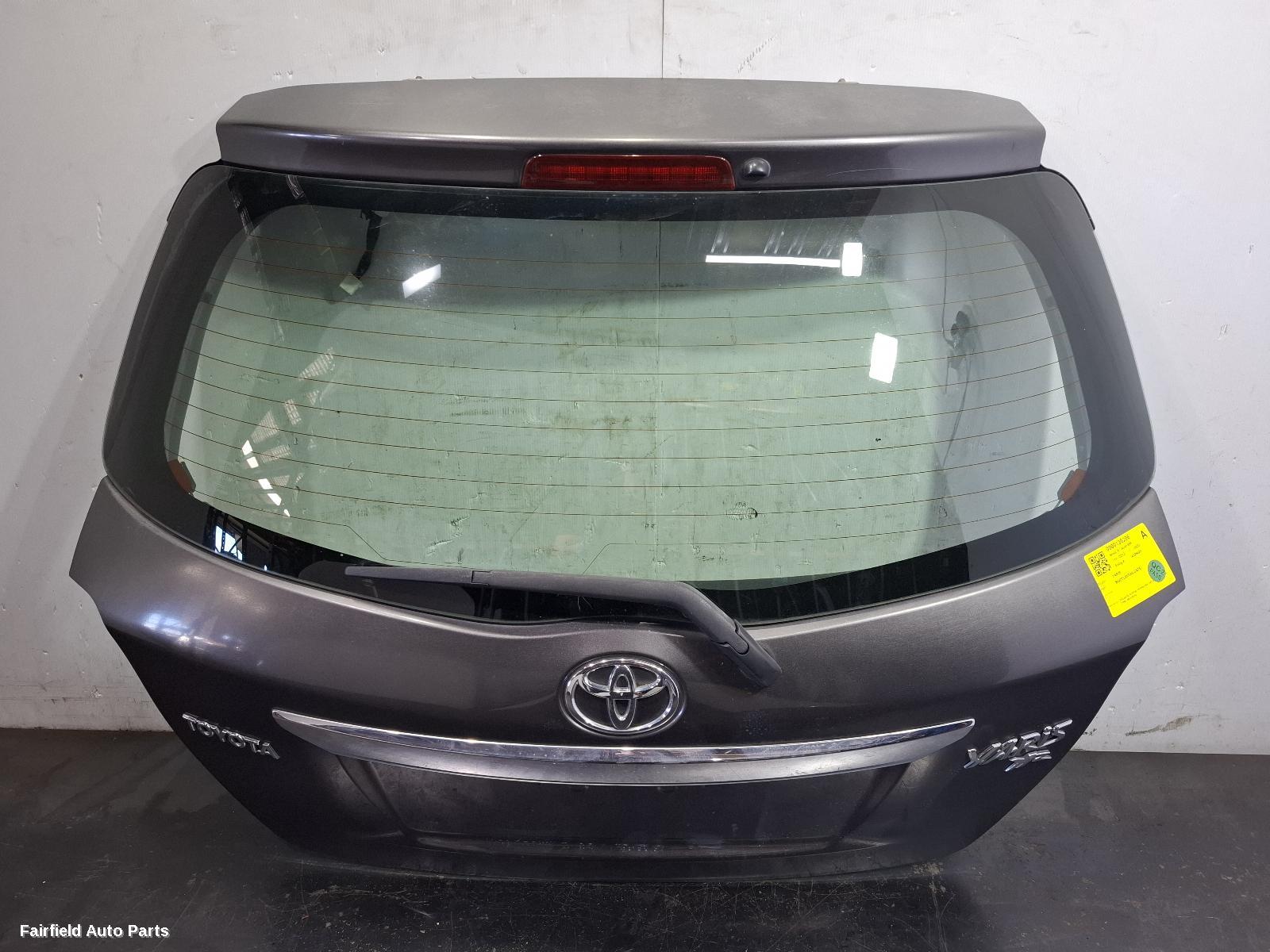 2011-2014 Toyota Yaris Bootlid Tailgate