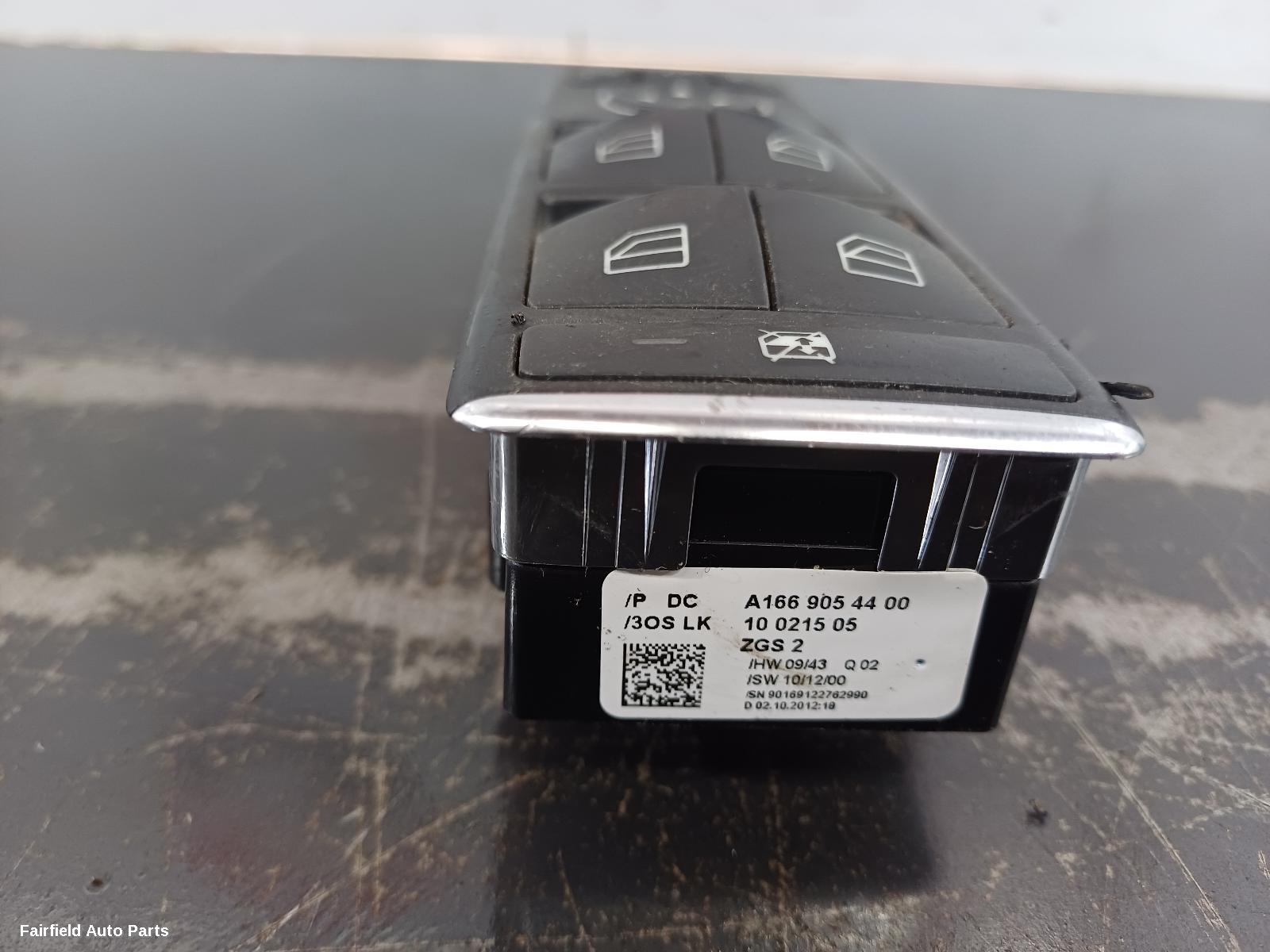 2011-2019 Mercedes B Class Pwr Dr Wind Switch