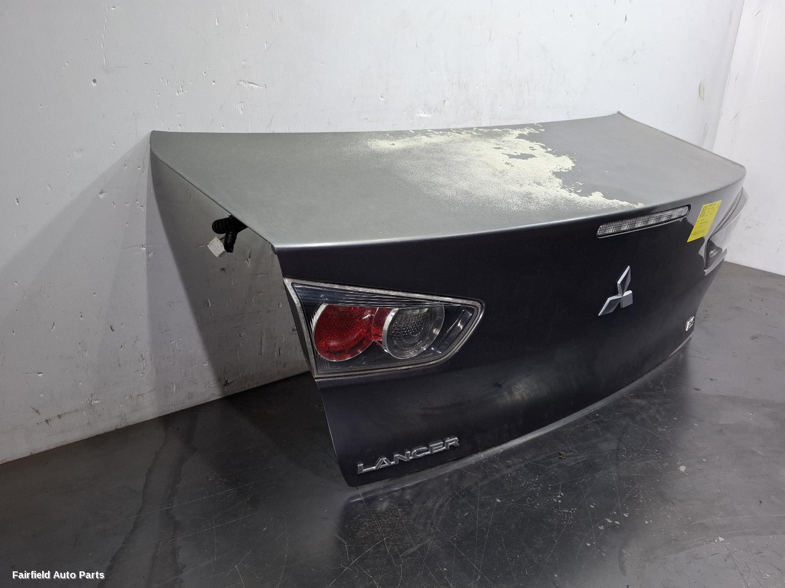2007-2015 Mitsubishi Lancer Bootlid Tailgate