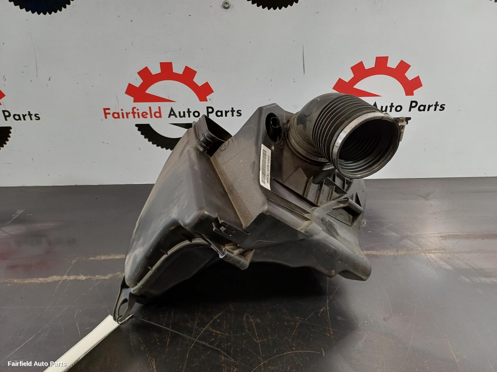 2010-2012 Bmw X1 Air Cleaner Box