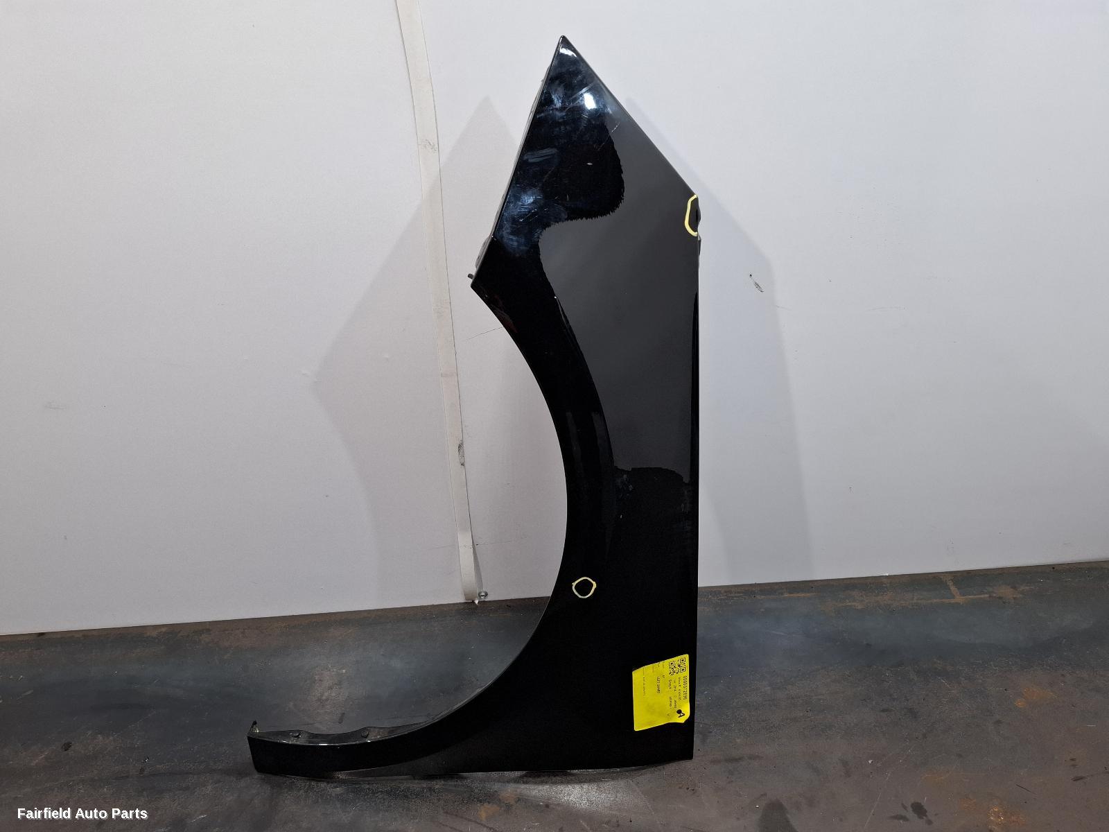 2010-2018 Audi A1 Left Guard