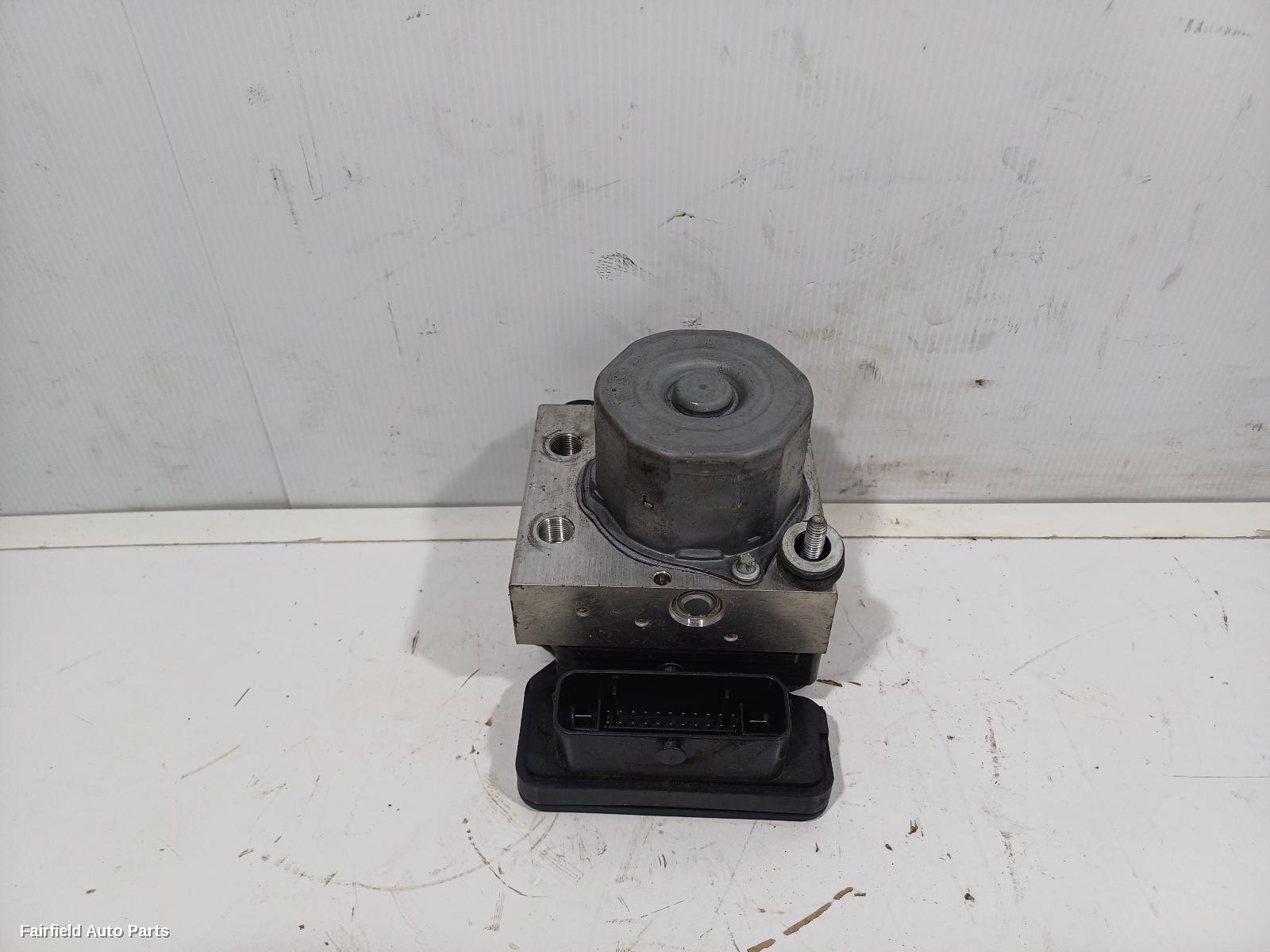 2012-2018 Mercedes A Class Abs Pump Modulator