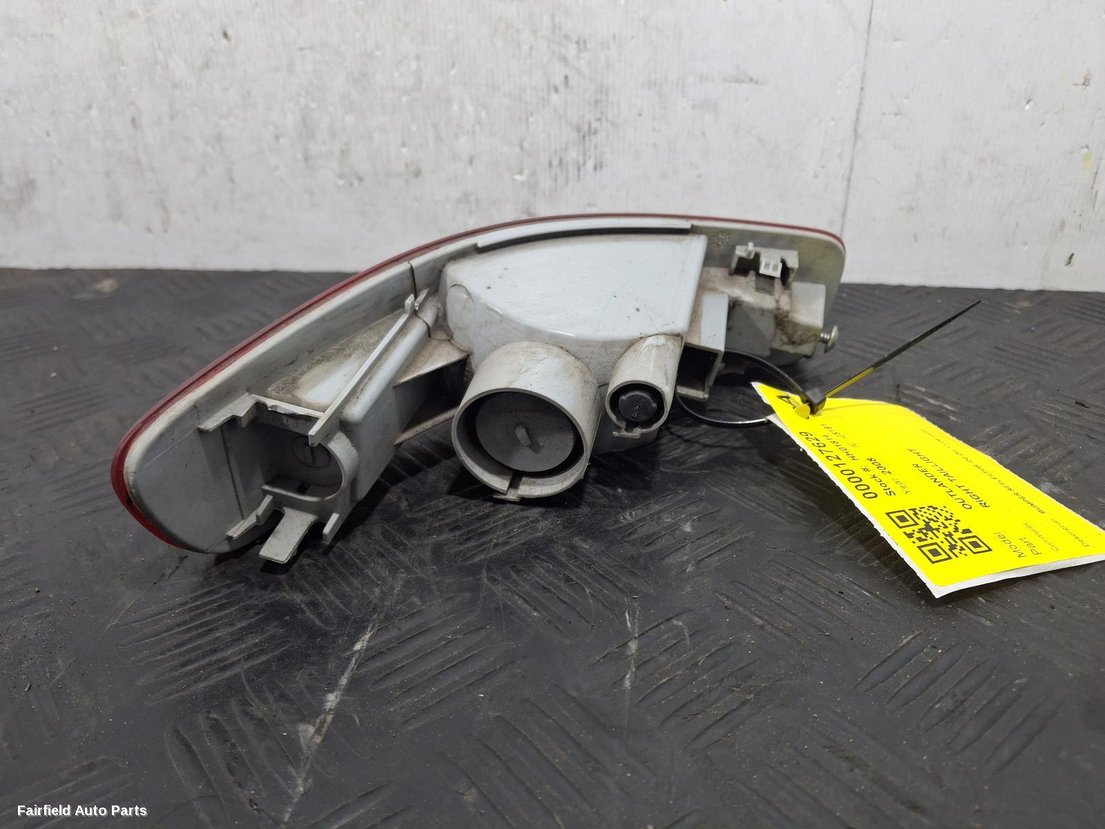 2006-2012 Mitsubishi Outlander Right Taillight