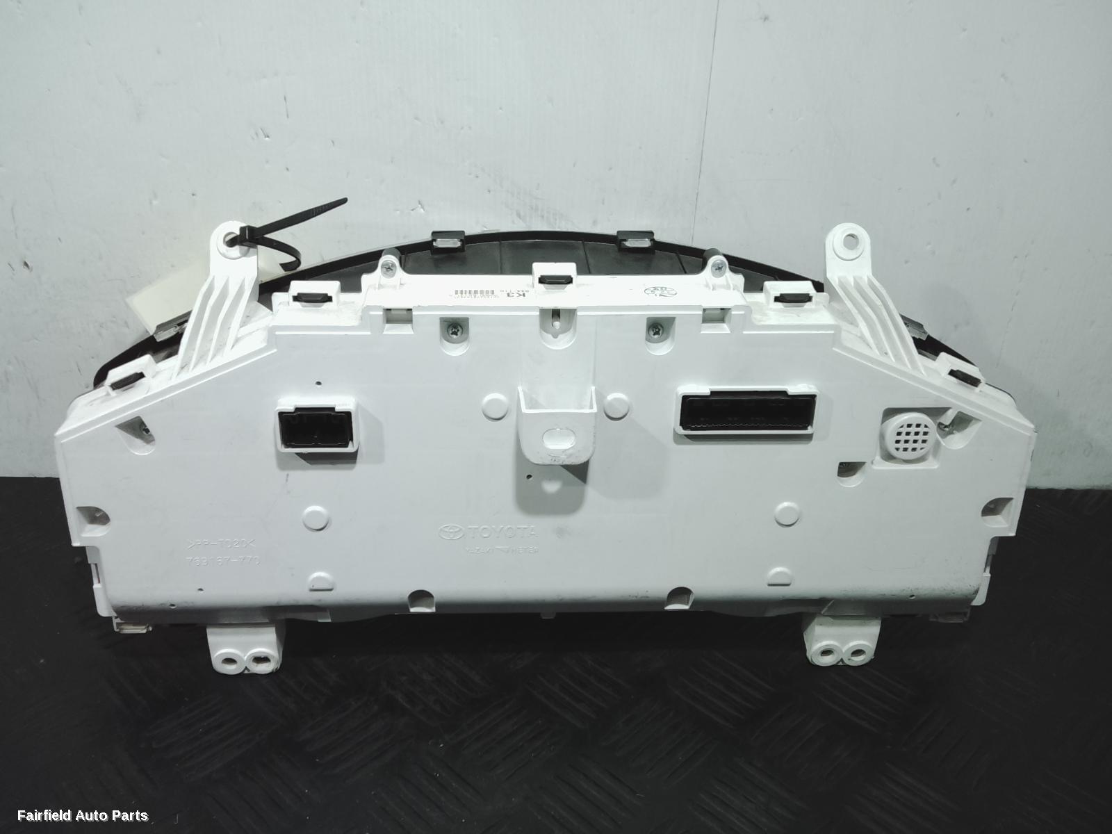 2015-2018 Toyota Landcruiser Instrument Cluster