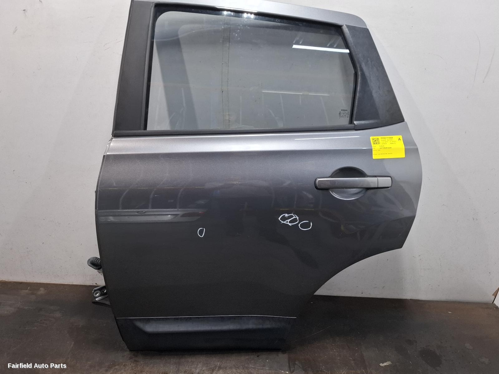 2007-2014 Nissan Dualis Left Rear Door Sliding