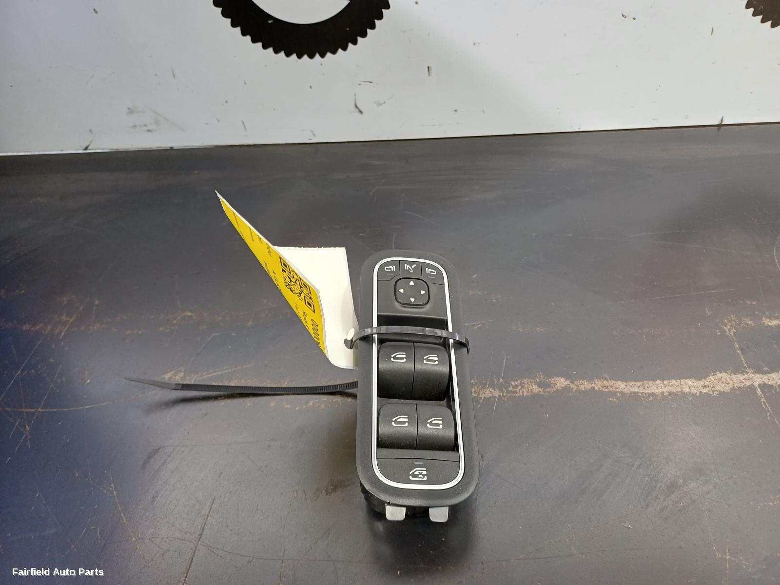 2018-2023 Mercedes A Class Pwr Dr Wind Switch