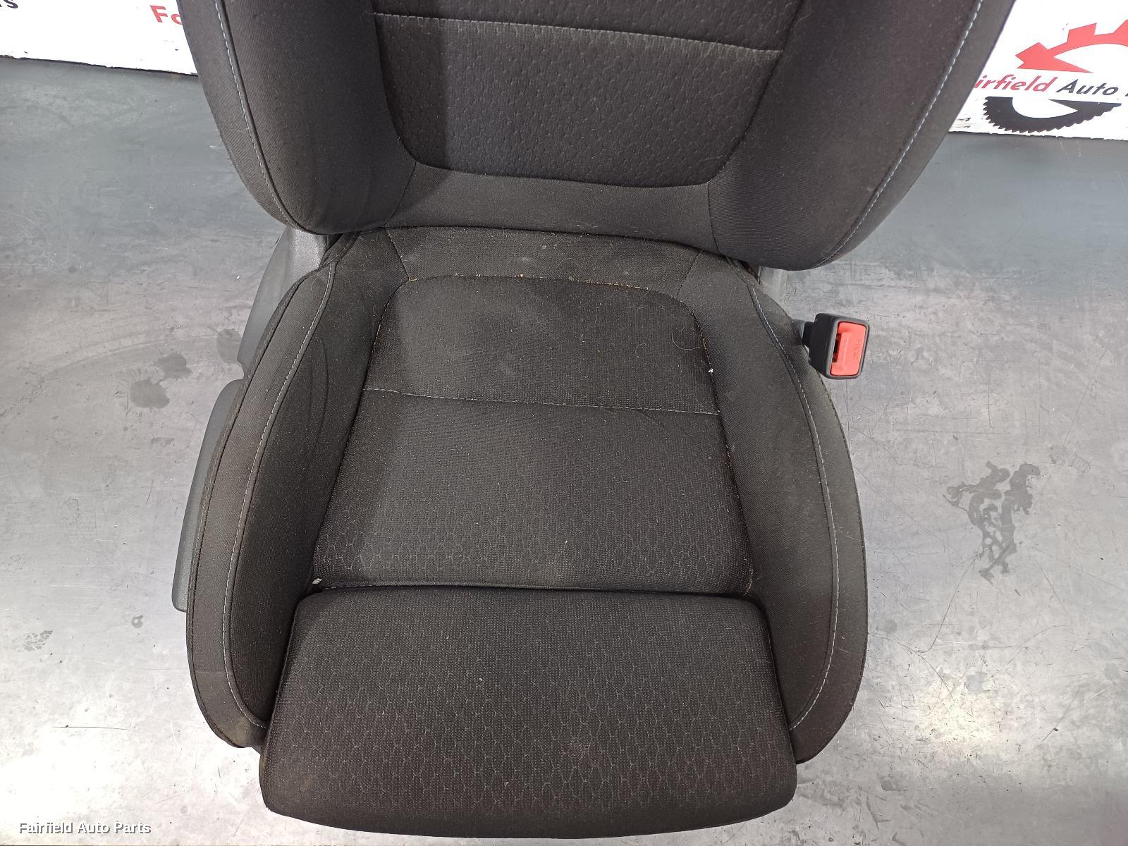 2017-2021 Hyundai I30 Front Seat